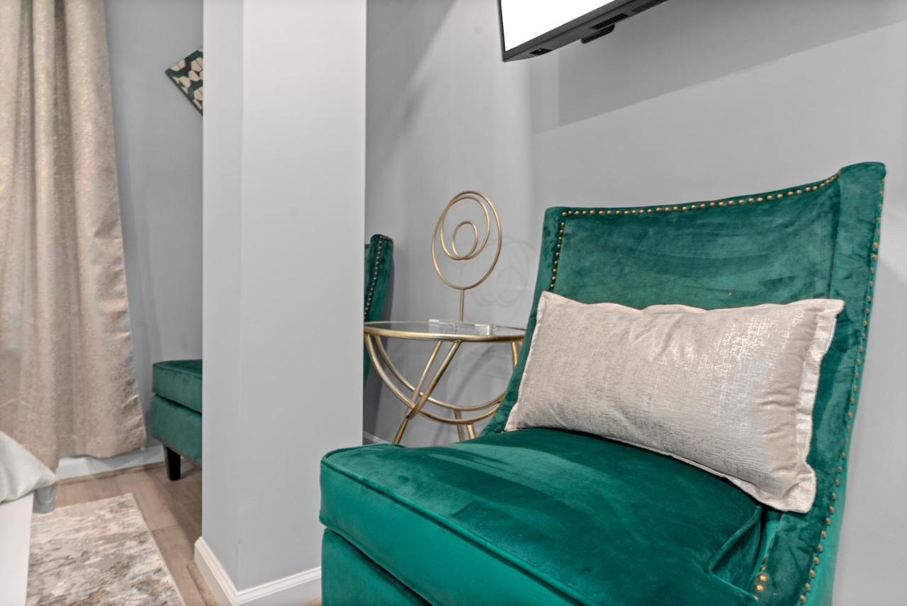 Valencia Royale - Private 2Br Luxe Suite Natl Harbor Dc Md Va ウォルドーフ エクステリア 写真